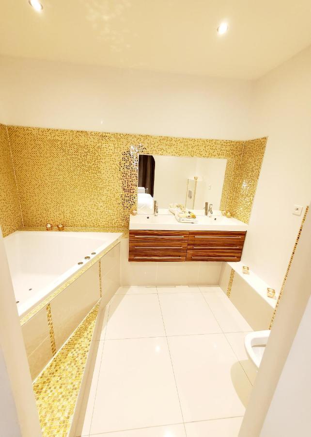 Appartement En Bord De Lac Avec Jaccuzi Publier Dış mekan fotoğraf